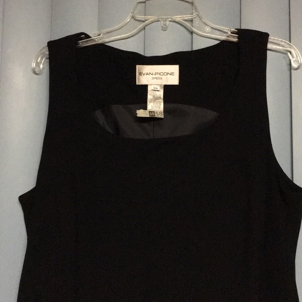 Evan-Picone black dress - Picture 2 of 4